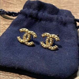 CHANEL Eternal Gold Pearl Earrings